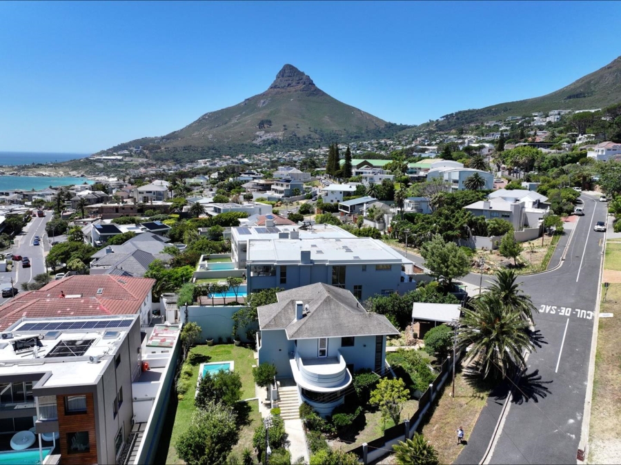 4 Bedroom Property for Sale in Camps Bay Western Cape